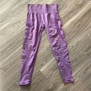Nvgtn size m contour leggings purple